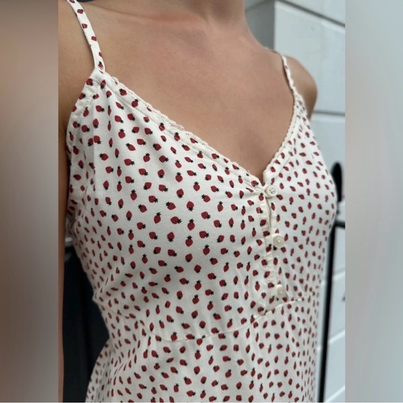 Brandy Melville Arianna Strawberry Dress - Picture 3 of 6